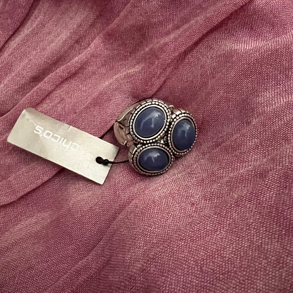 Chicos LIZA ring with blue stones and flexible silver band